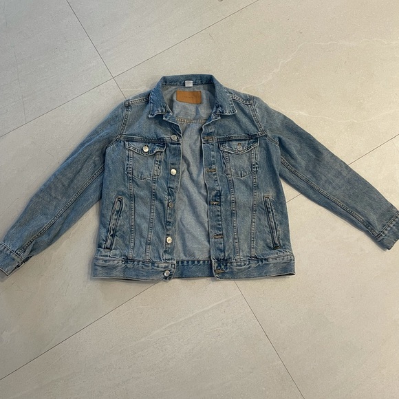 H&M Jean Jacket - Picture 1 of 3